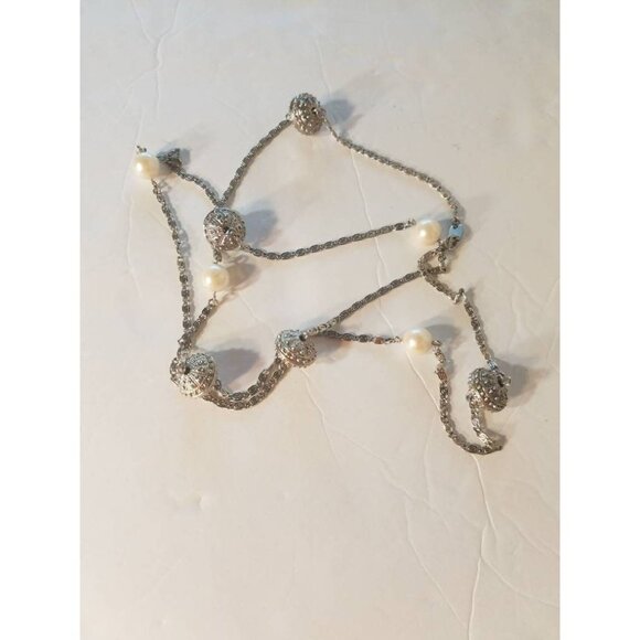 Vintage Avon WN silver tone necklace‎ - Picture 2 of 6